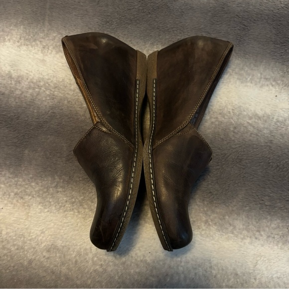 Dansko Liliana Burnished Brown Leather Wedge Loafers Comfort Shoes Size 9 EU 39 - Picture 4 of 12